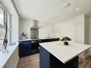 Photo 14- click for photo gallery